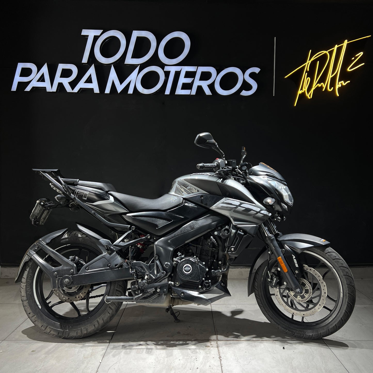 BAJAJ PULSAR NS200 FI ABS 2022