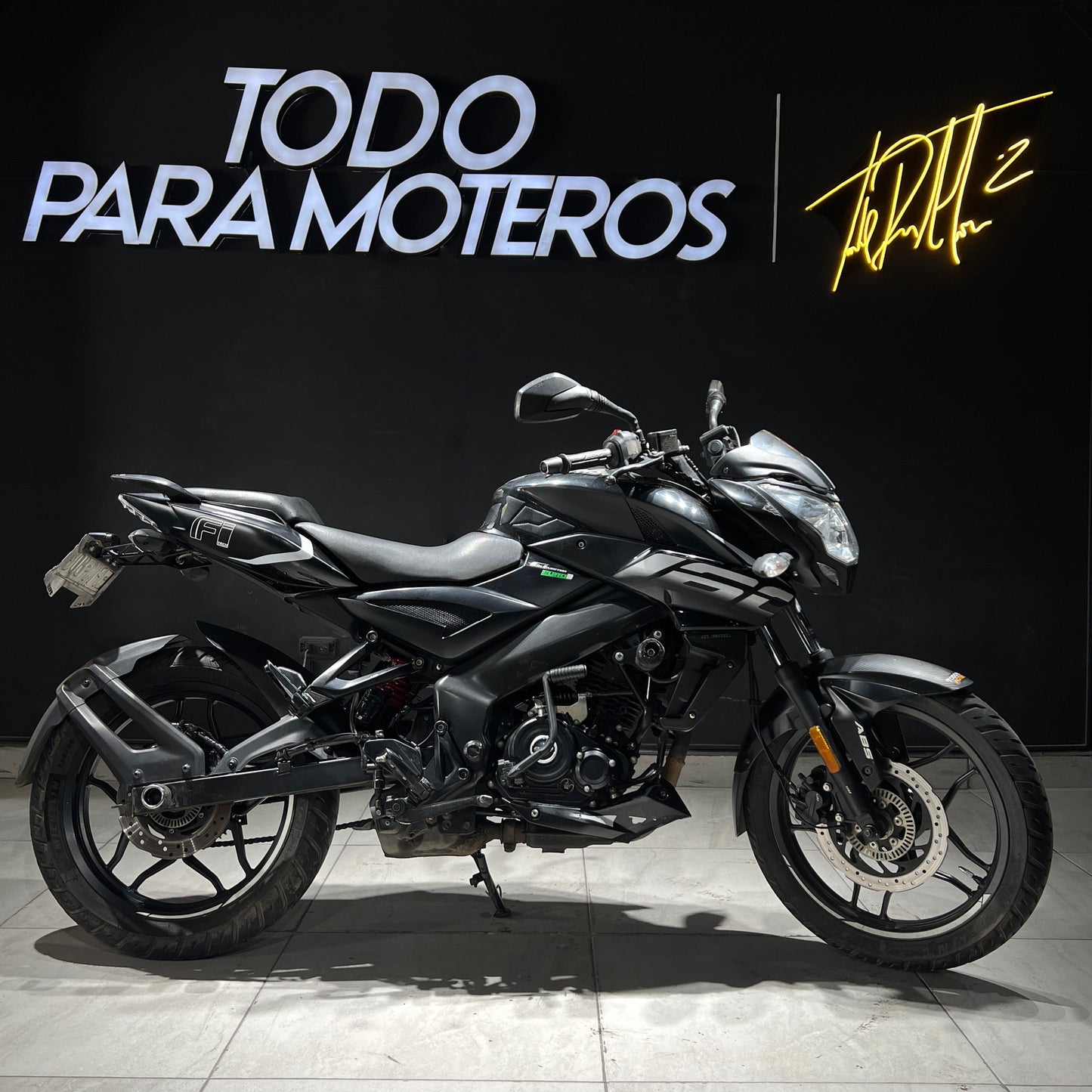 BAJAJ PULSAR NS 160 FI ABS 2023