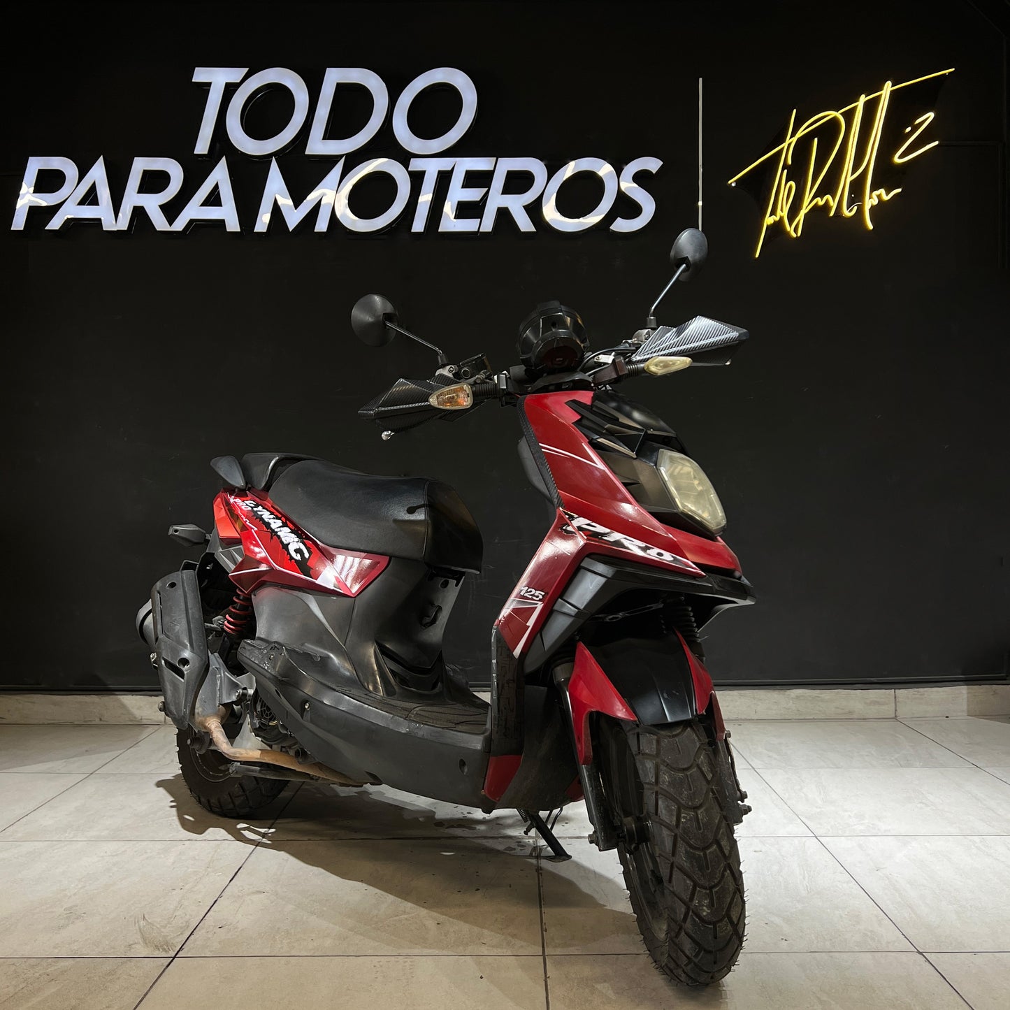 AKT AK125SC-R 2019