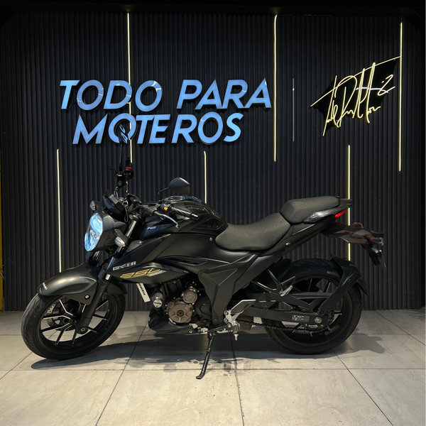 SUZUKI GIXXER 250 2023