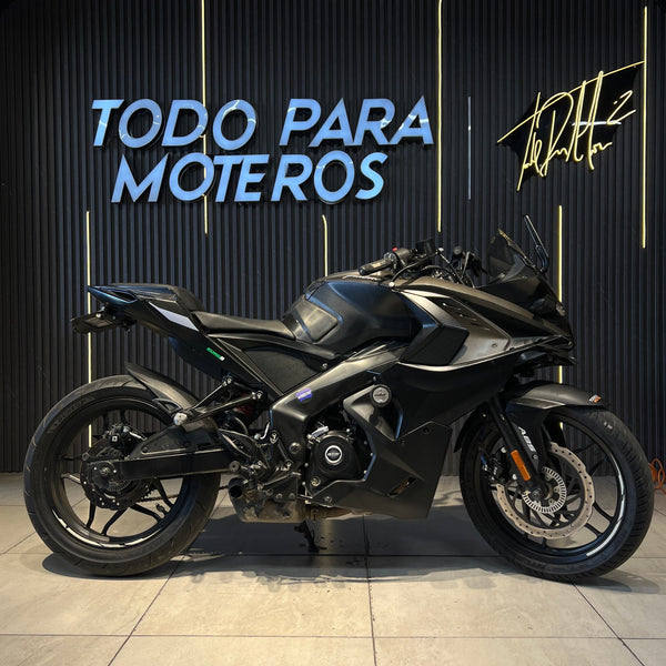 BAJAJ PULSAR RS 200 ABS 2024
