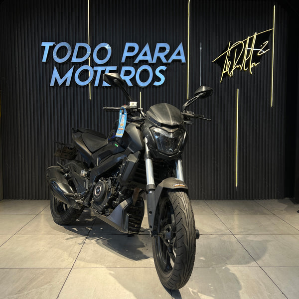 BAJAJ DOMINAR D250 2023
