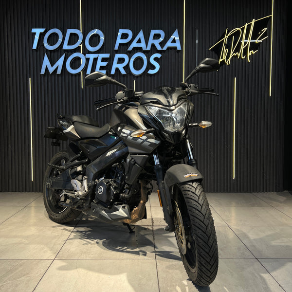 BAJAJ PULSAR NS 200 FI 2023