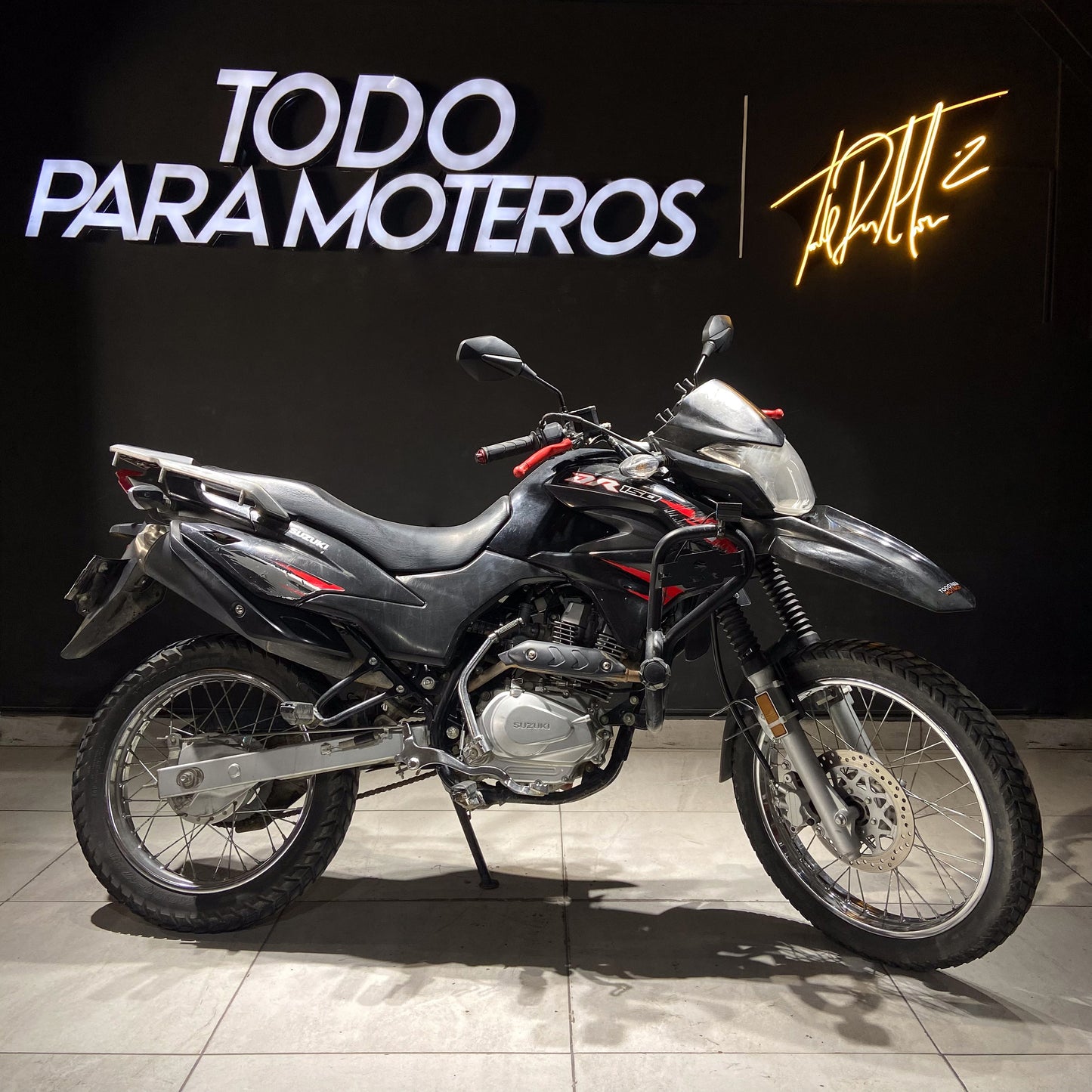 SUZUKI DR150 2023