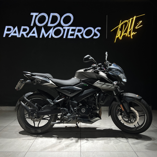BAJAJ PULSAR NS 200 FI 2024