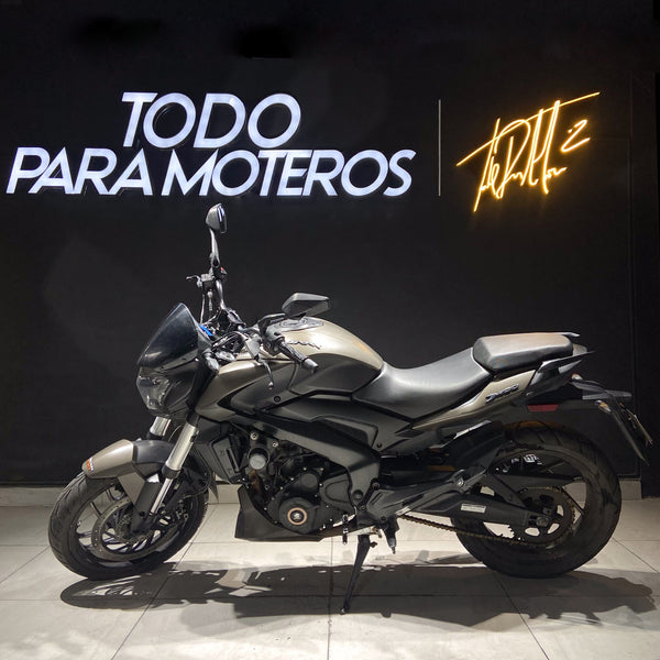 BAJAJ DOMINAR D 400 2022