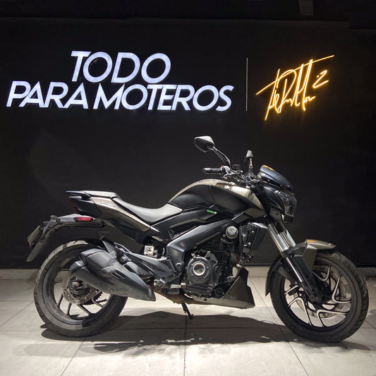 BAJAJ DOMINAR D 400 2022