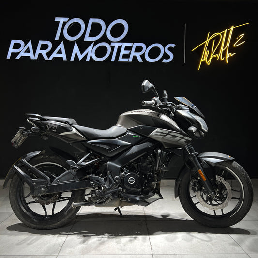 BAJAJ PULSAR NS 200 FI 2023