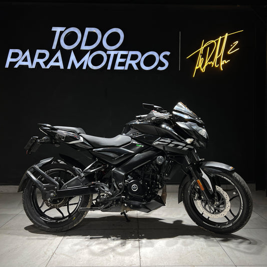 BAJAJ PULSAR NS 200 FI 2023