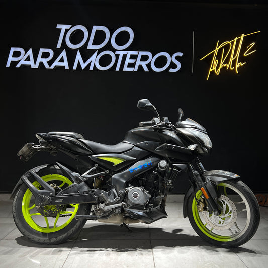 BAJAJ PULSAR NS 200 FI 2022