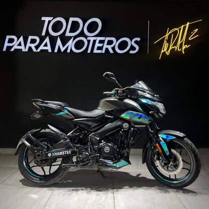 BAJAJ PULSAR NS 200 FI 2023