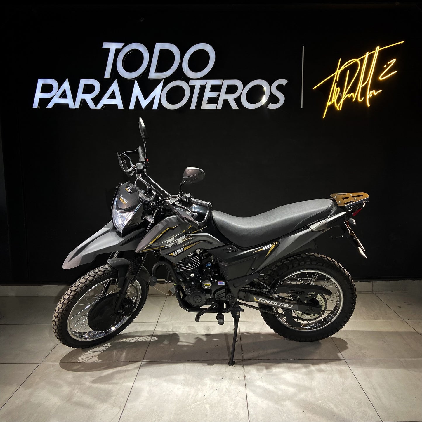 AKT AK125TTR EIII 2024