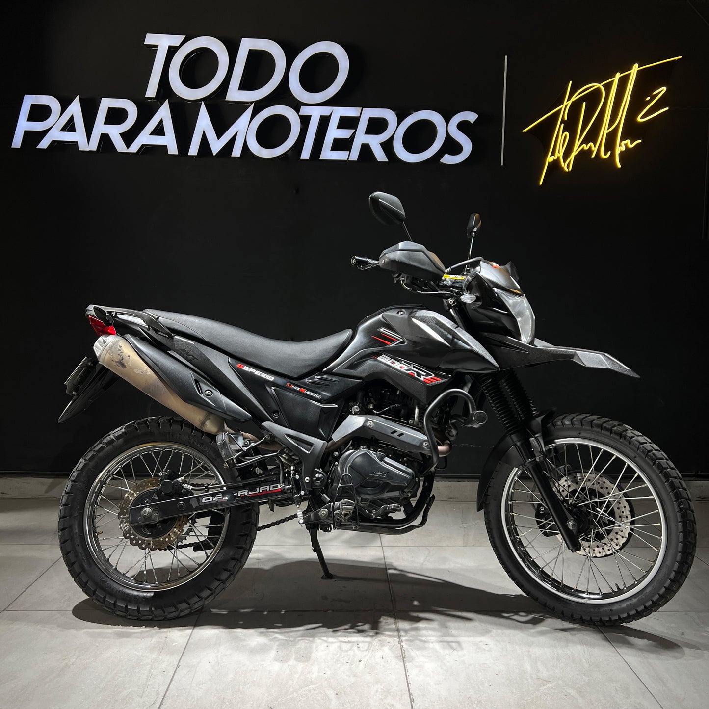 AKT AK200TTR EIII 2024