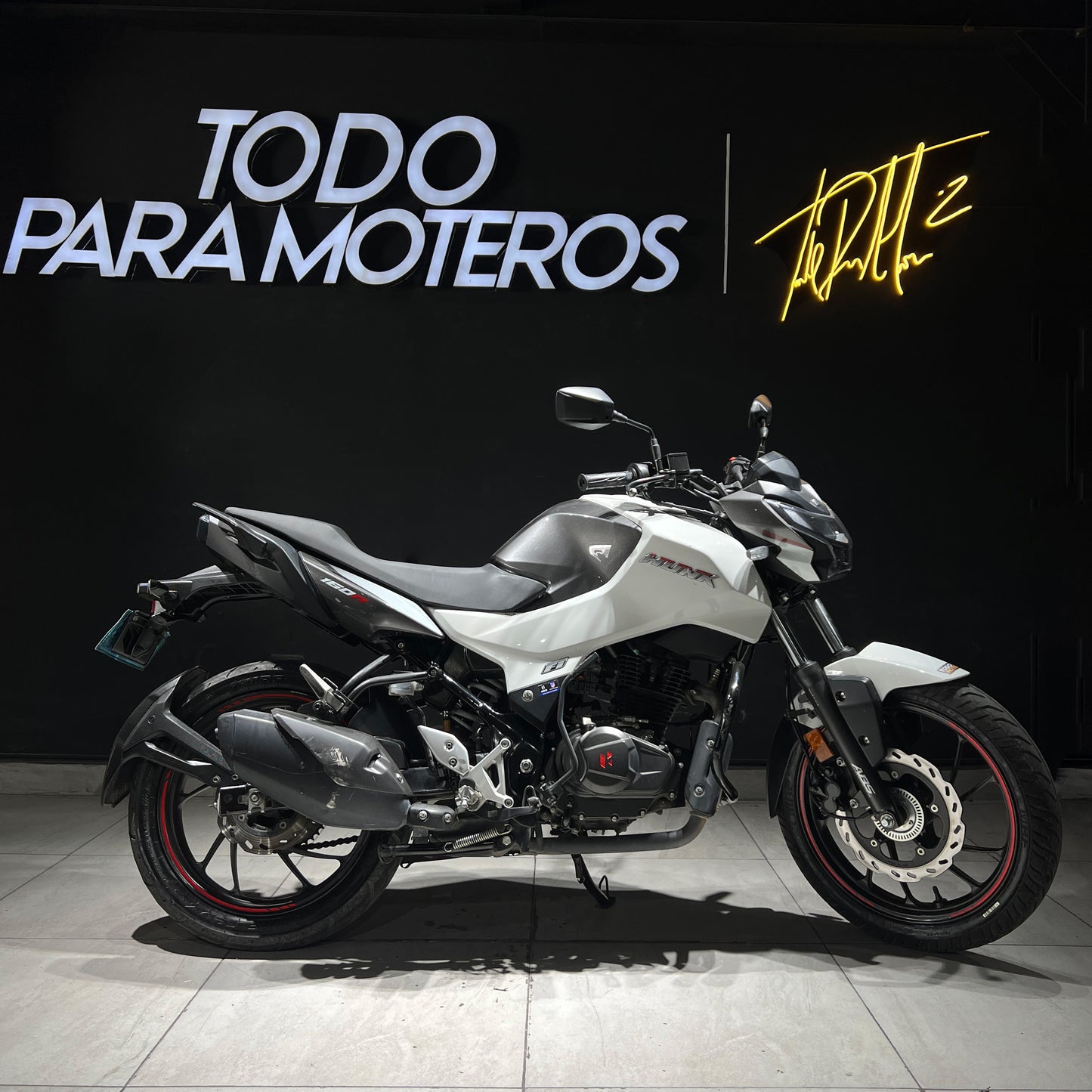 HERO HUNK 160 FI ST 2023